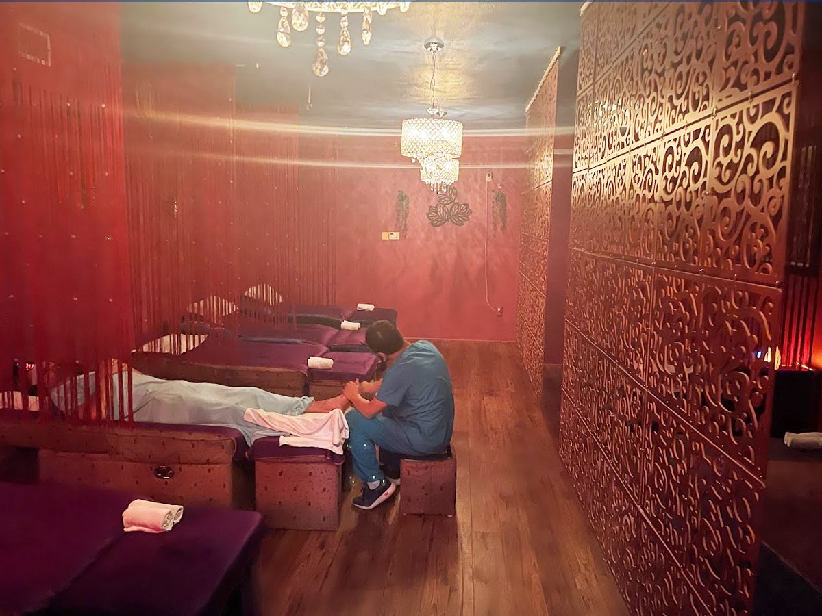 3636-foot-massage1